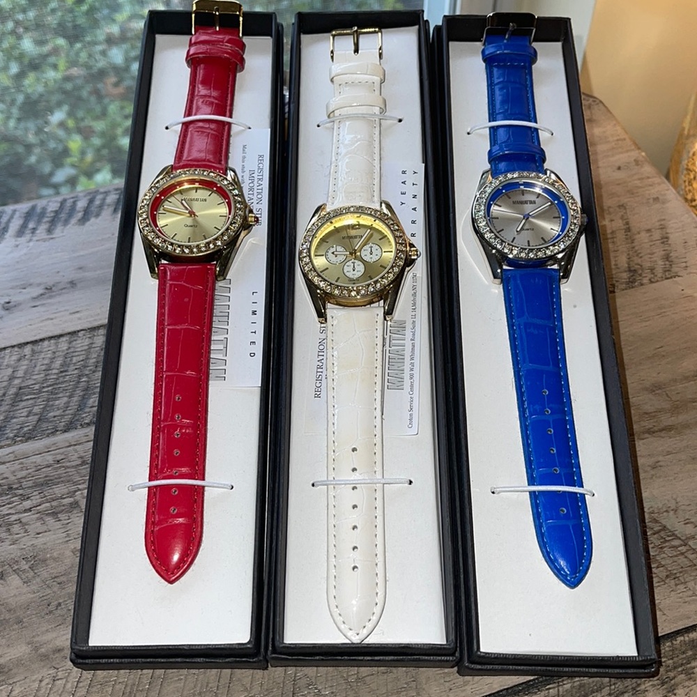 Watches red white and blue by Quartz Manhattan.New, never worn. Needs batteries